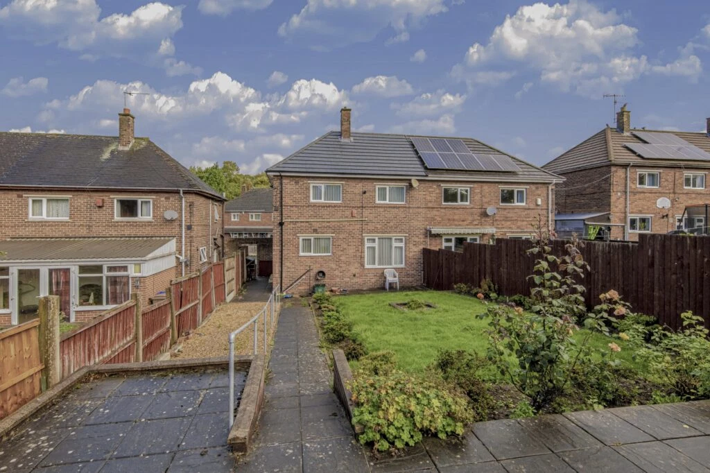 Lodge Road, Stoke-On-Trent, ST4 3 - image 23