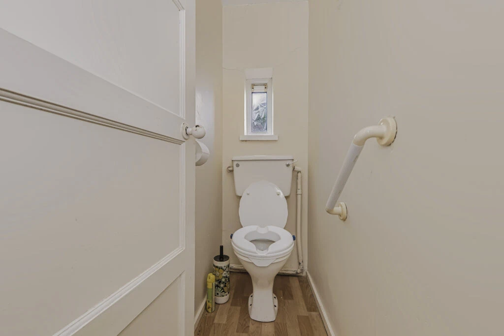 Lodge Road, Stoke-On-Trent, ST4 3 - image 61