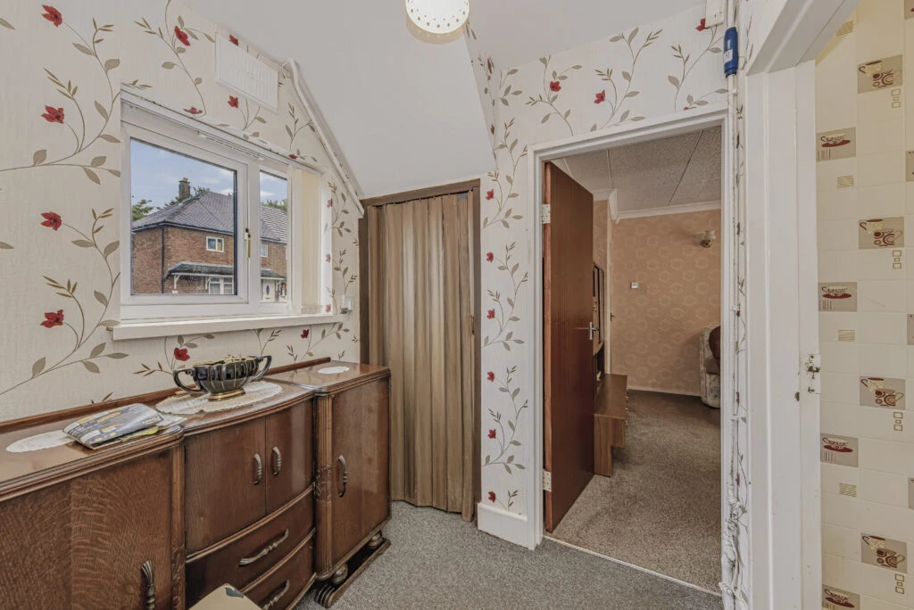 Lodge Road, Stoke-On-Trent, ST4 3 - image 99