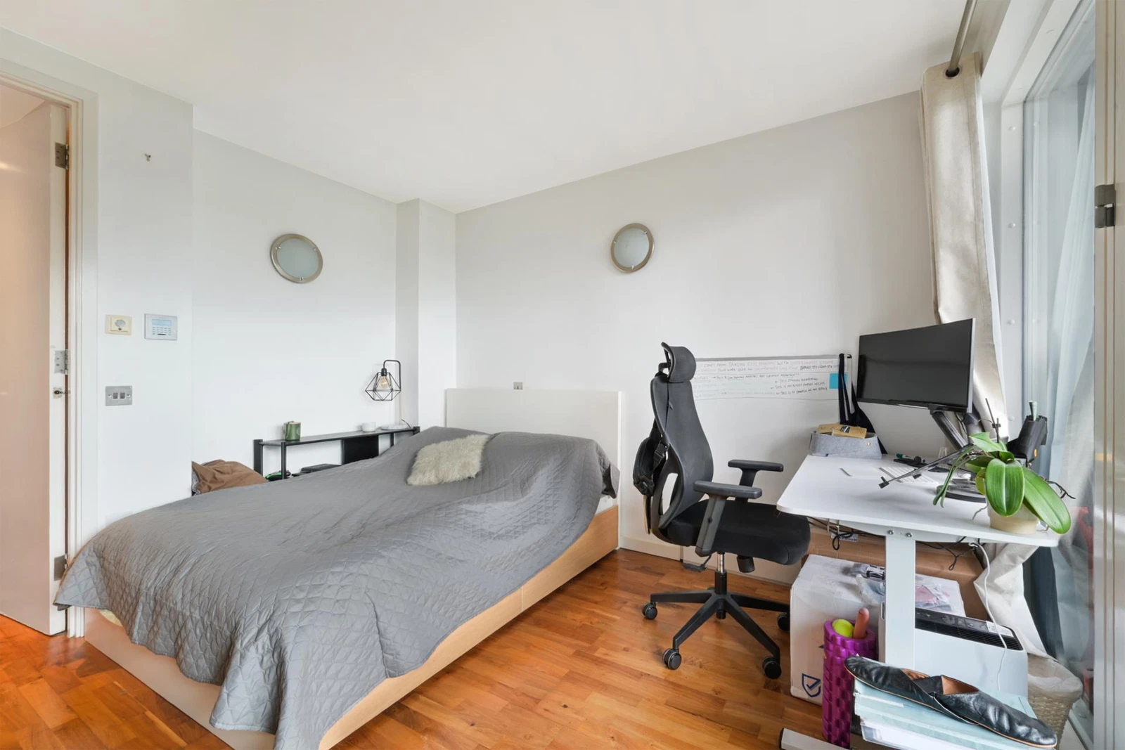 New Providence Wharf, 1 Fairmont Avenue, E14 - image 7