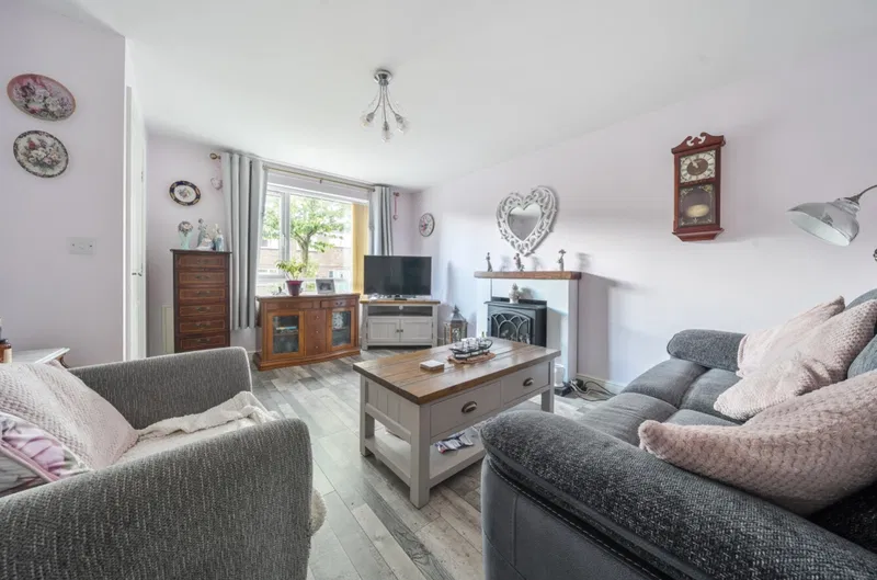 17a Frederick Street, Grimsby - image 2