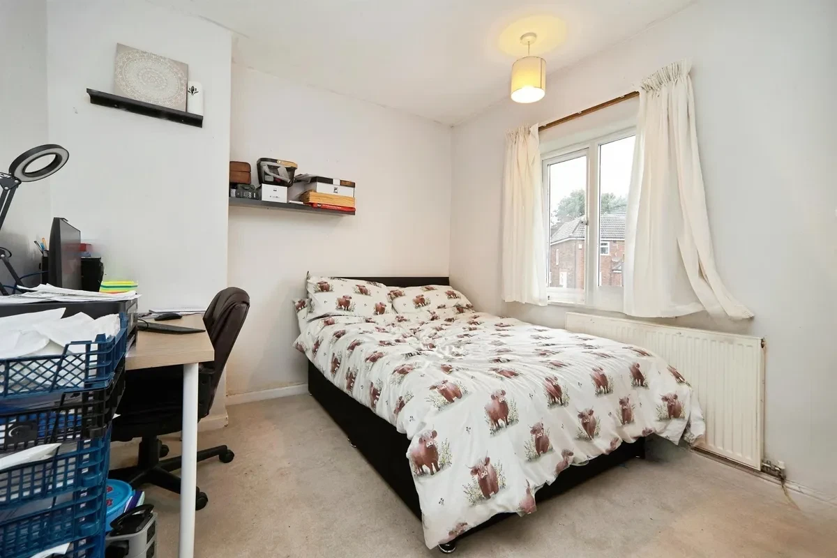 Salmon Crescent, Horsforth, Leeds - image 10