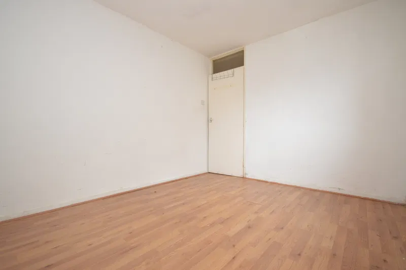 Ada Gardens, Stratford, E15 - image 2
