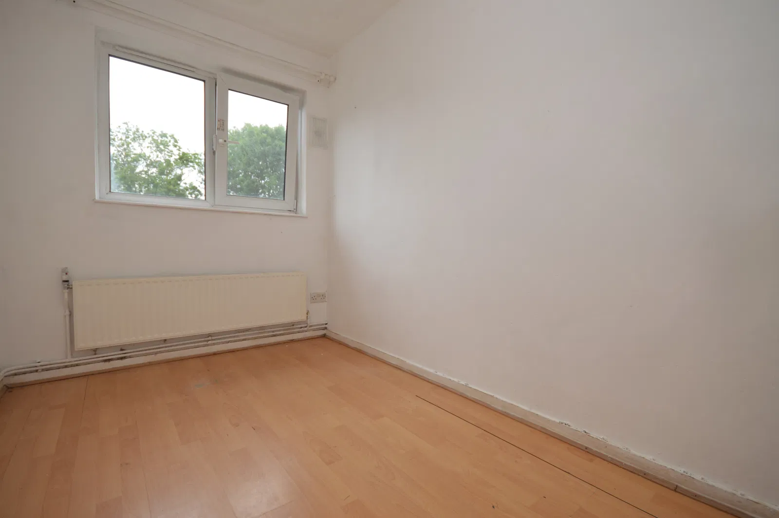 Ada Gardens, Stratford, E15 - image 5