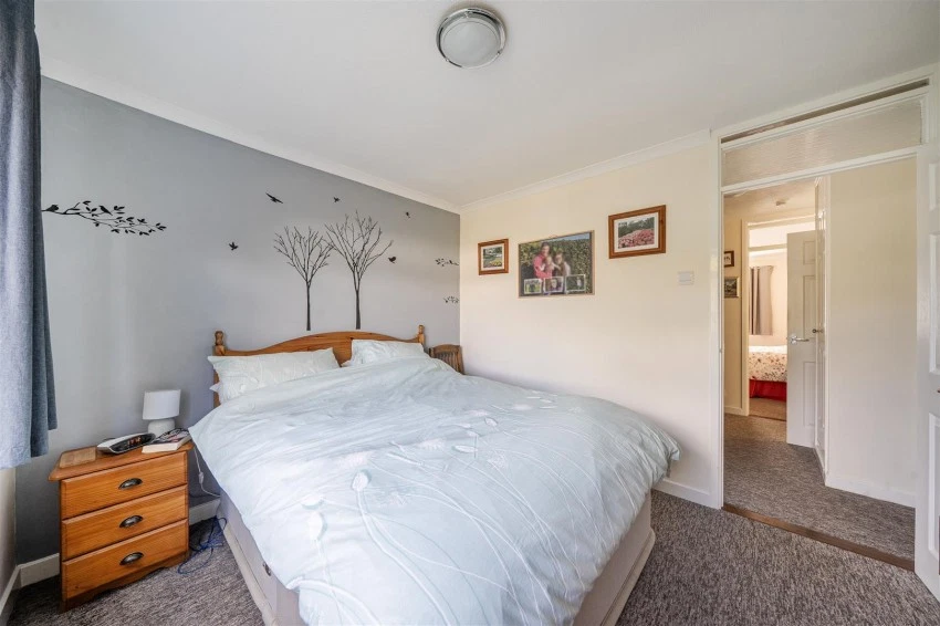 Tower Close, Emmer Green, Reading - image 13