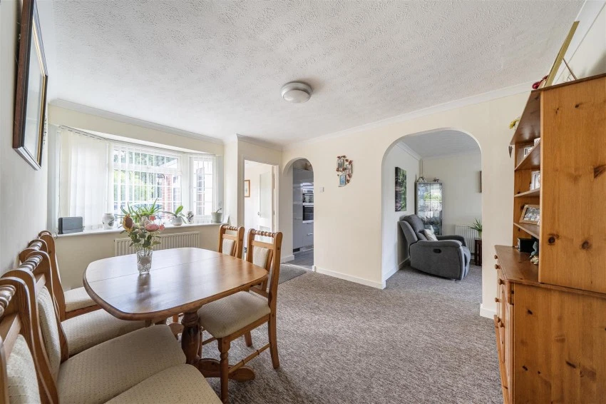 Tower Close, Emmer Green, Reading - image 20
