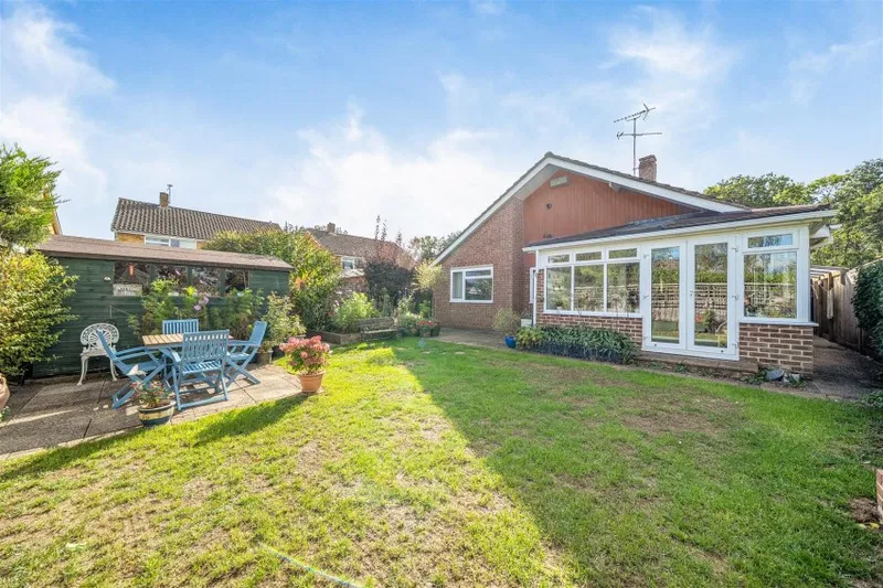Tower Close, Emmer Green, Reading - image 3