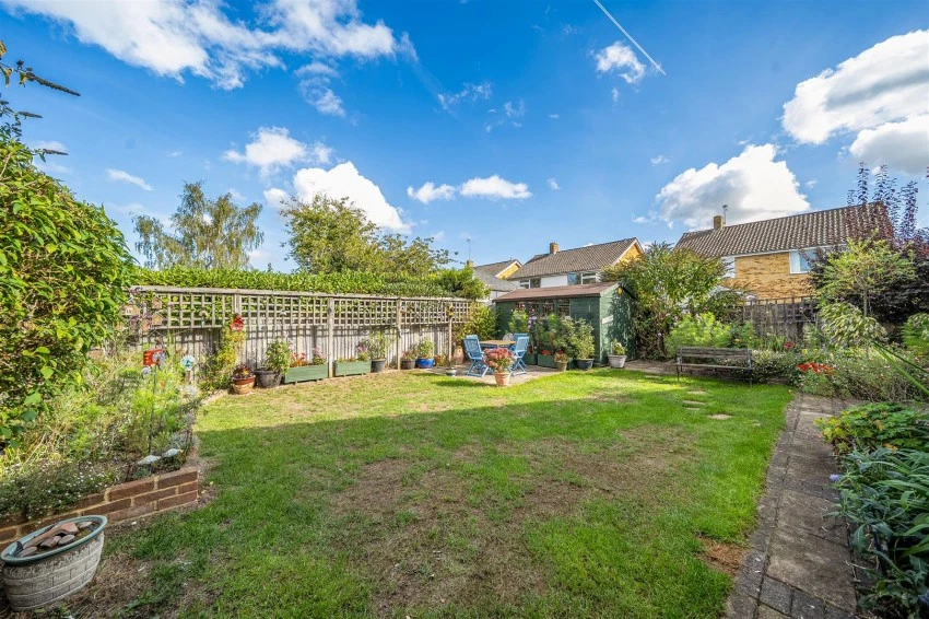 Tower Close, Emmer Green, Reading - image 4