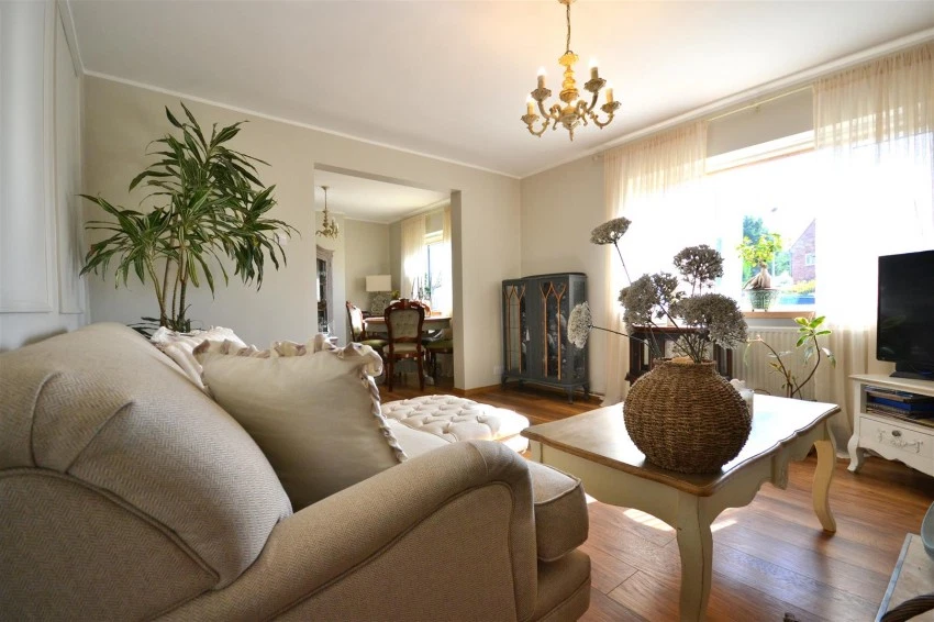 Bishops Road, Gaywood, King's Lynn, PE30 - image 5