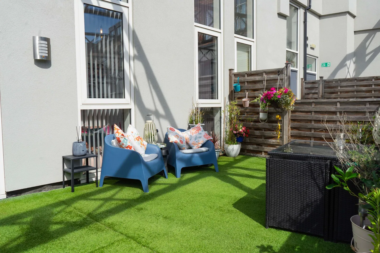 Wheatsheaf Court, Knighton Fields, Leicester - image 4