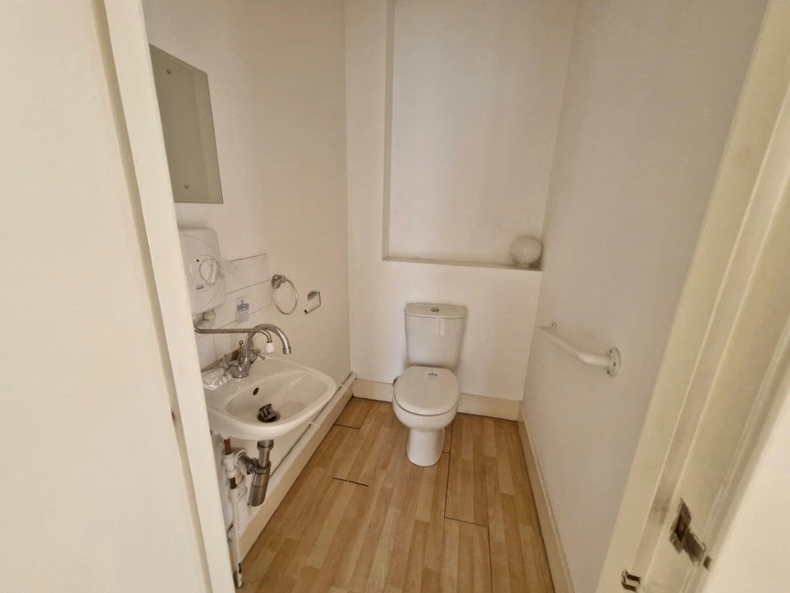 1 Holburn Road, Aberdeen, Aberdeen City AB10 6EY - image 8