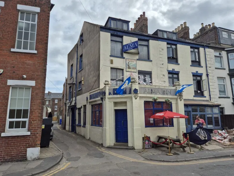Alma Inn, 1 Alma Parade, Scarborough, North Yorkshire, YO11 1SJ