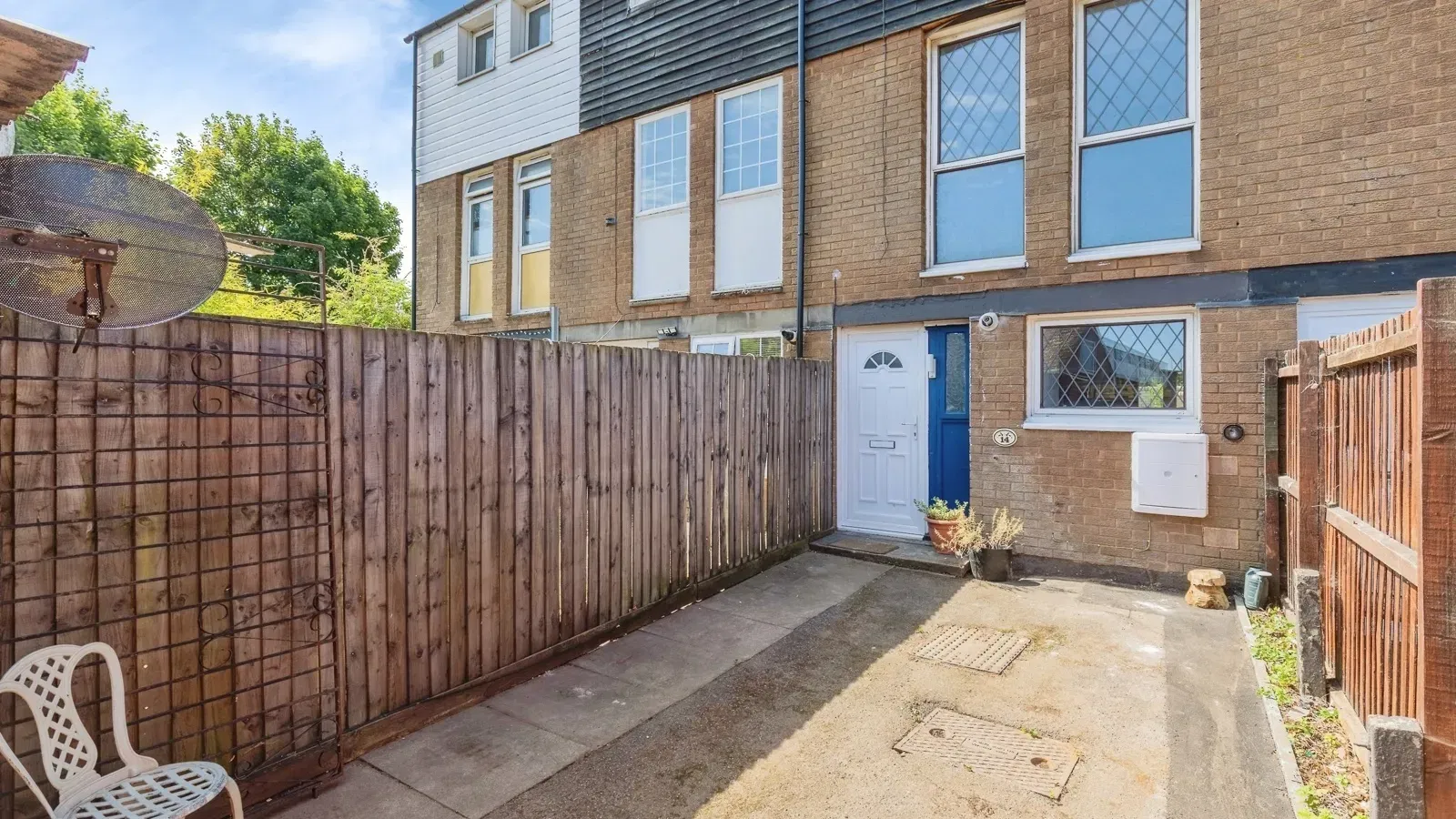 Mossdale Close, Radford, Coventry, CV6 - image 1