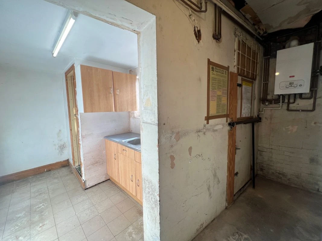 75 London Road, Chesterton, Newcastle under Lyme, ST5 7DY - image 8