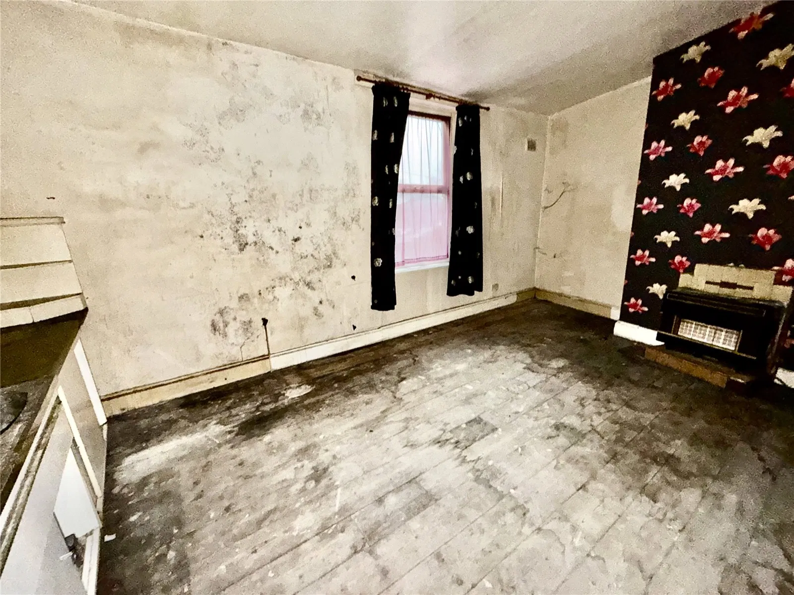 2a Apsley Crescent, Bradford, BD8 7EY - image 5