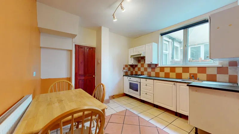 125, North Road, South Glamorgan, CF14 3AD - image 3