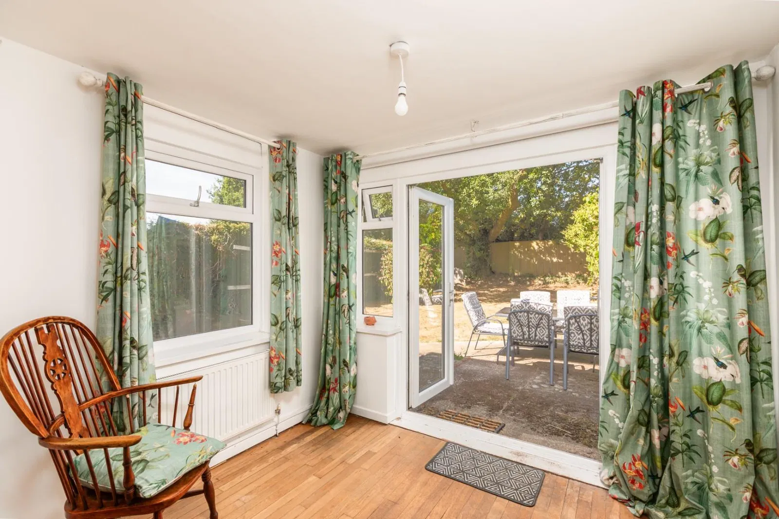 Murton Lane, Newton, Swansea - image 5