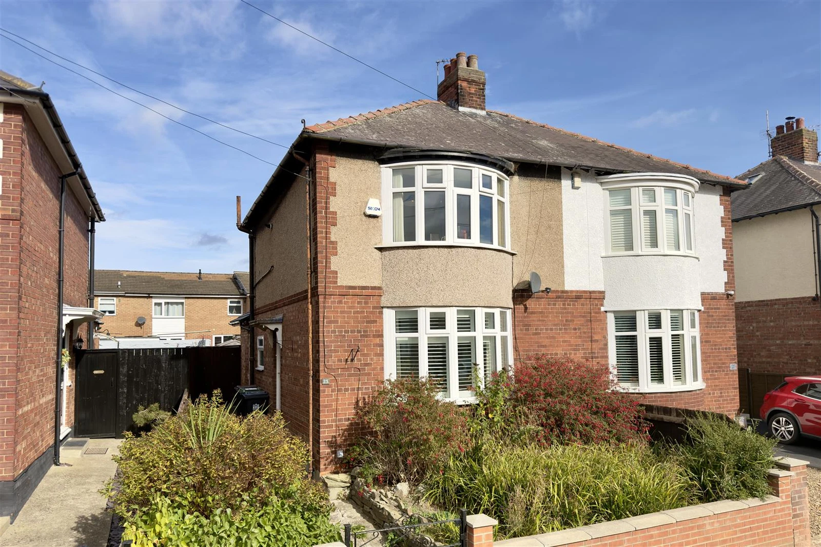 Starmer Crescent, Darlington, DL1 4DG - image 1