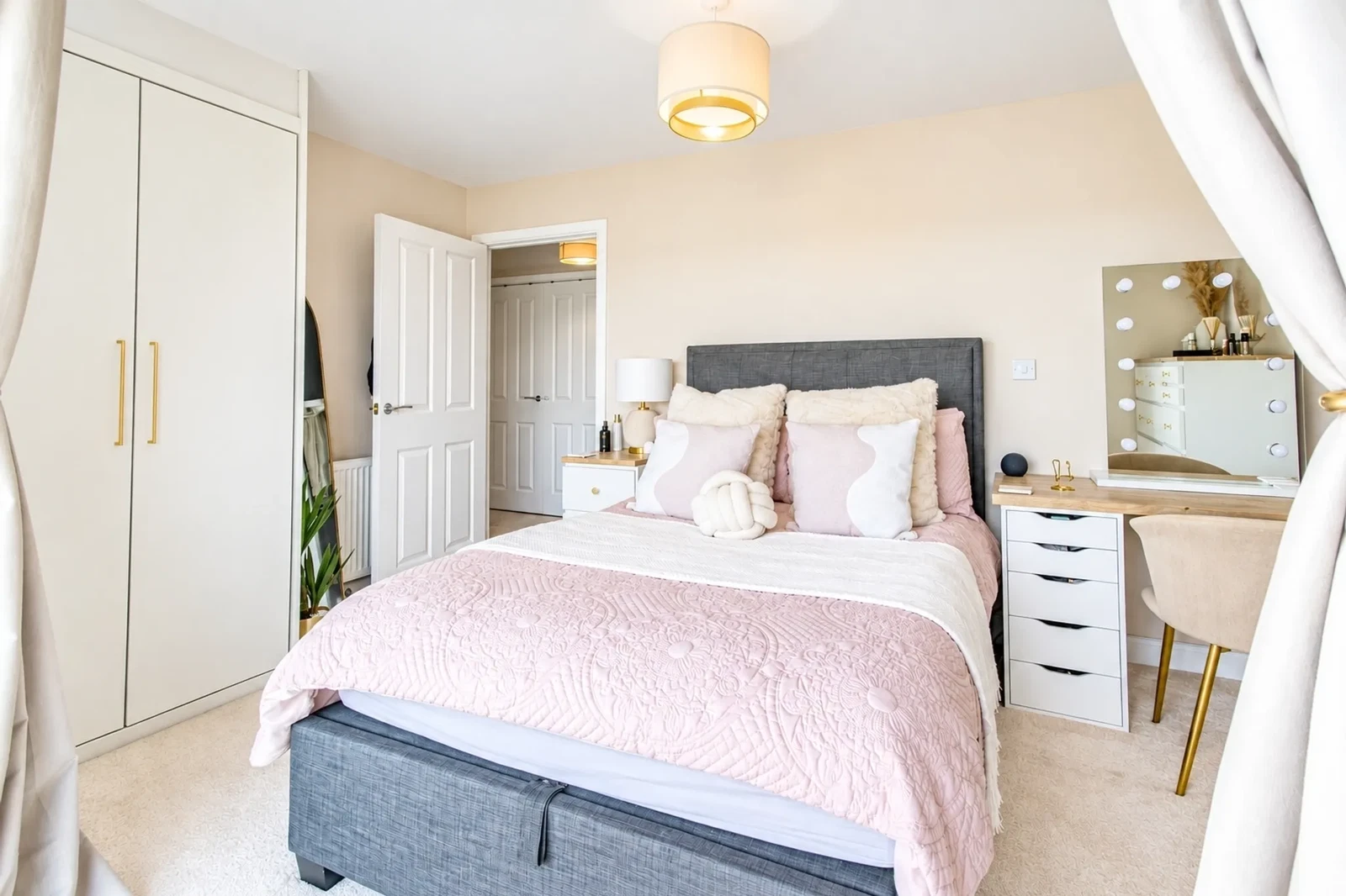 Kingman Way, Newbury, Berkshire, RG14 - image 9