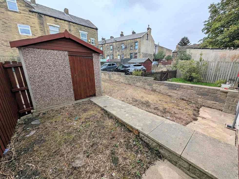 3 Earl Terrace, Halifax, HX3 5PU - image 17