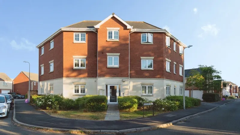 Six Mills Avenue, Gorseinon, Swansea, SA4