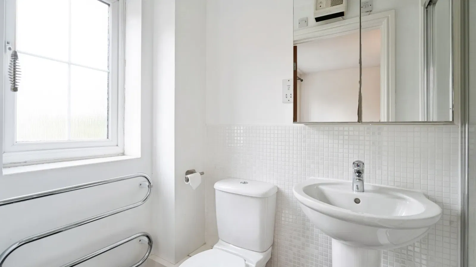 Six Mills Avenue, Gorseinon, Swansea, SA4 - image 4