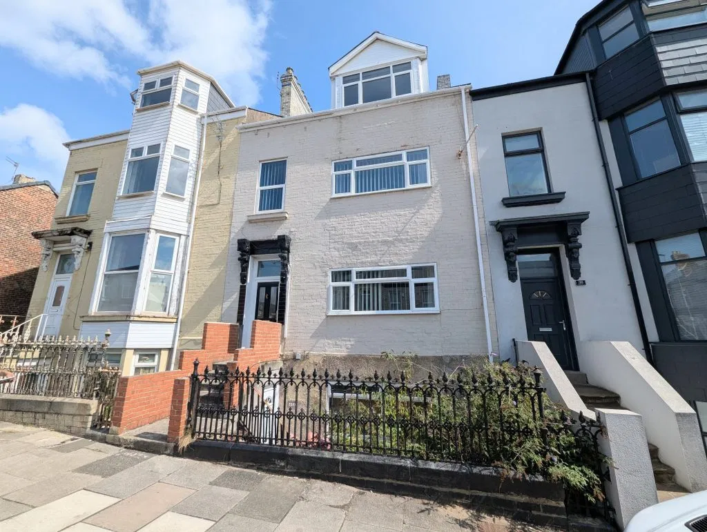 Baring Street, South Shields, NE33 - image 1