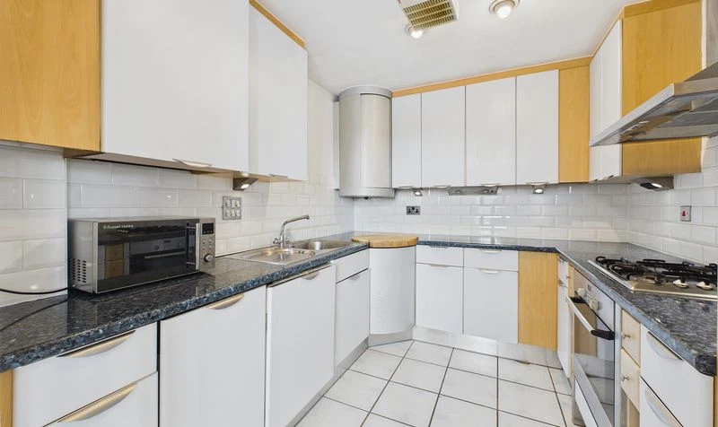 Hopkinson Court, New Crane Street, CH1 - image 4