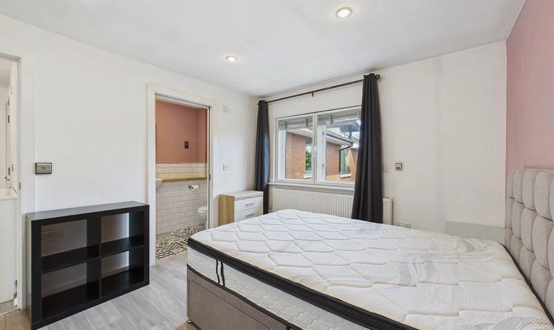 Hopkinson Court, New Crane Street, CH1 - image 8