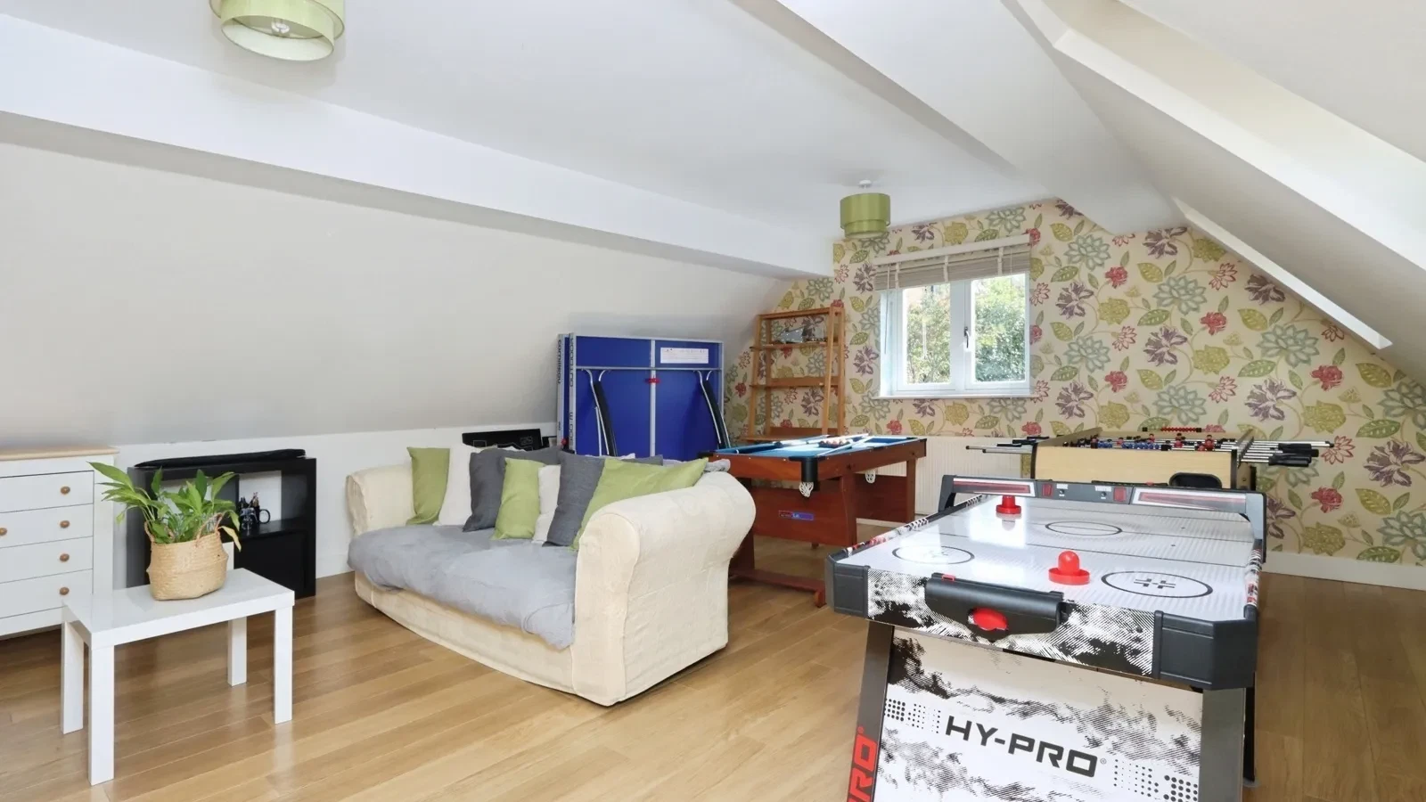 Gomersal Lane, Dronfield, Derbyshire, S18 - image 21
