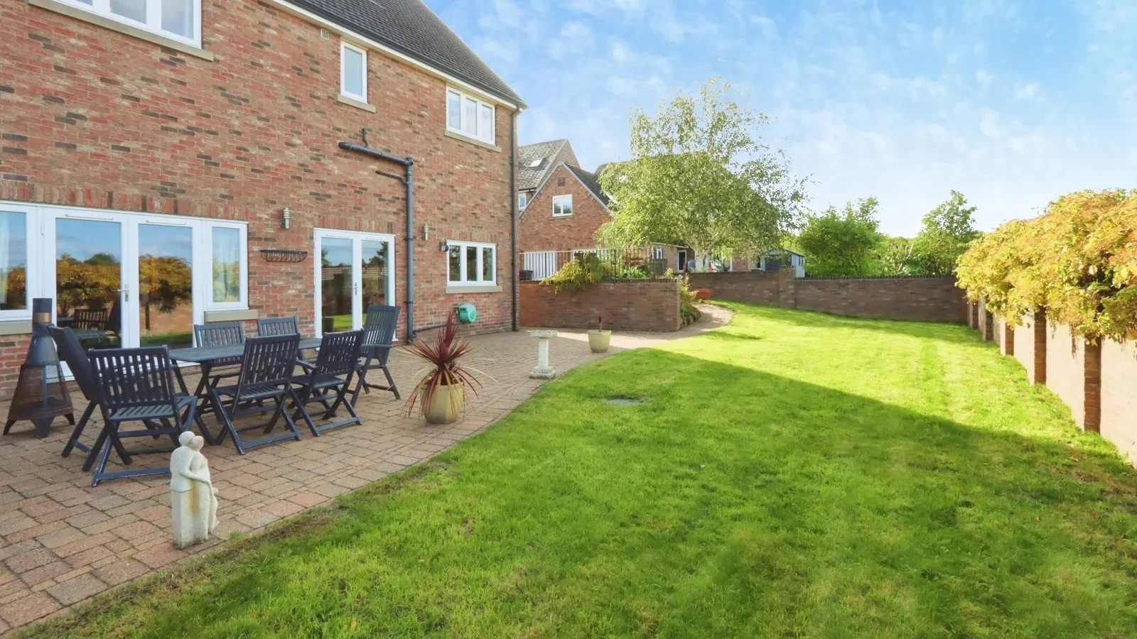 Gomersal Lane, Dronfield, Derbyshire, S18 - image 26