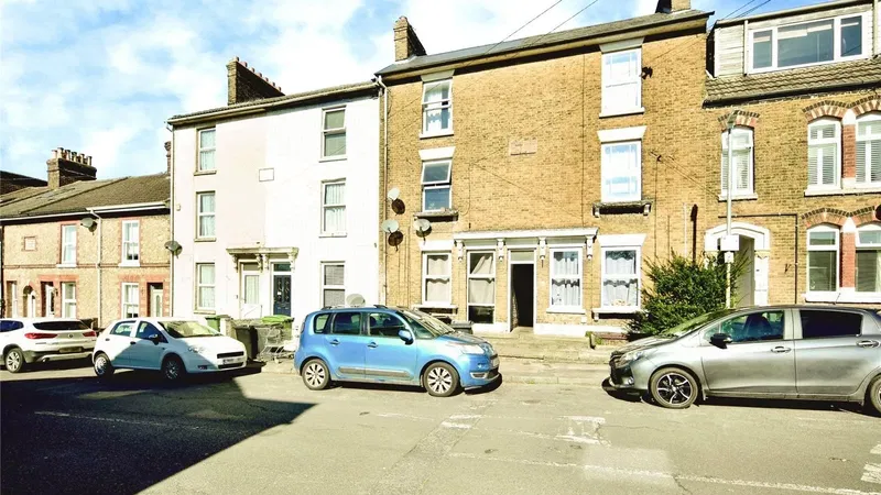 Randall Street, Maidstone, Kent, ME14 - image 2