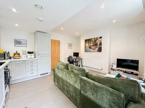 Alexandra Drive, Liverpool, L17 - image 5