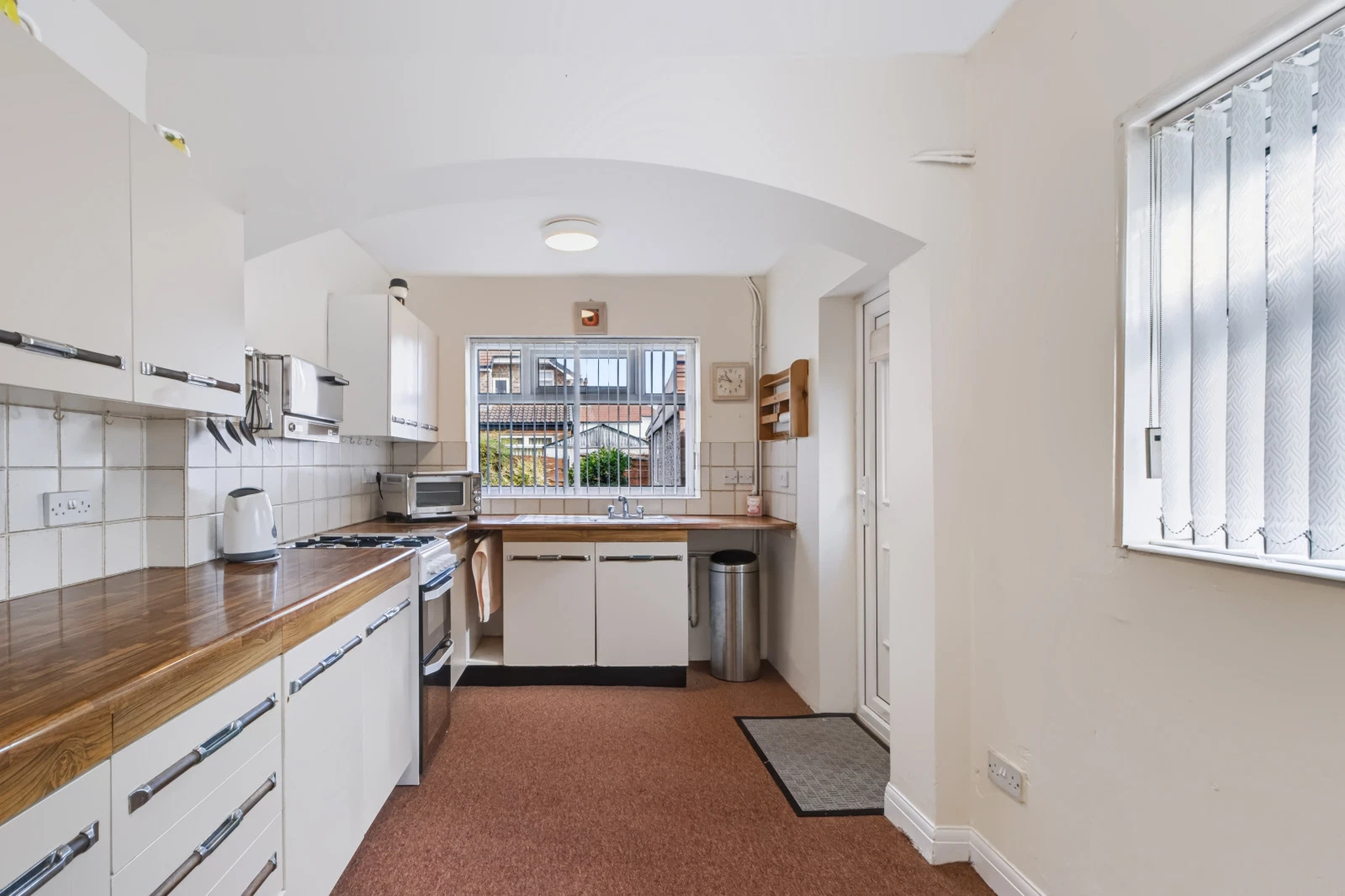 Cholmondeley Avenue, Timperley, Altrincham, Greater Manchester, WA14 - image 5