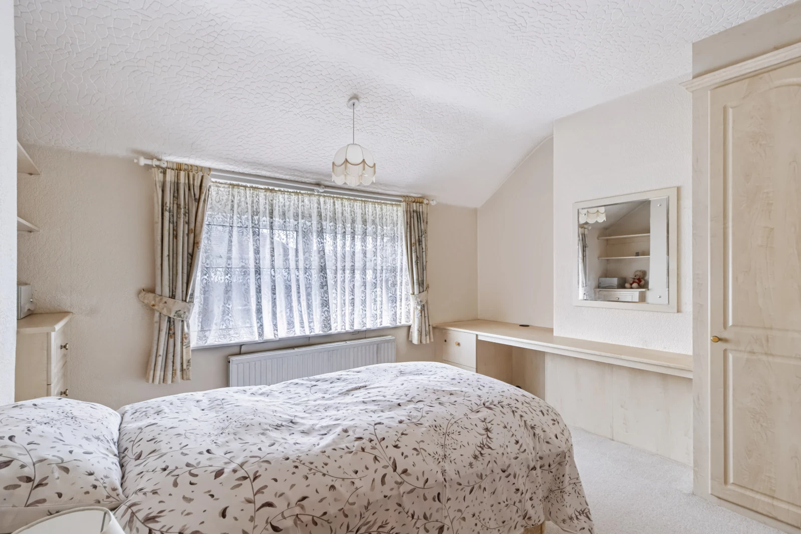 Cholmondeley Avenue, Timperley, Altrincham, Greater Manchester, WA14 - image 6