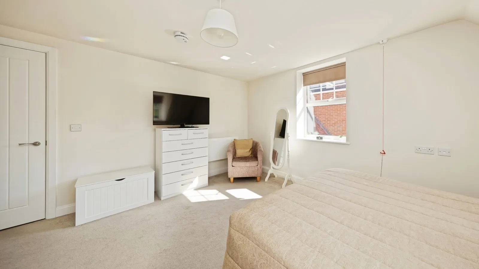 New Dover Road, Canterbury, Kent, CT1 - image 11