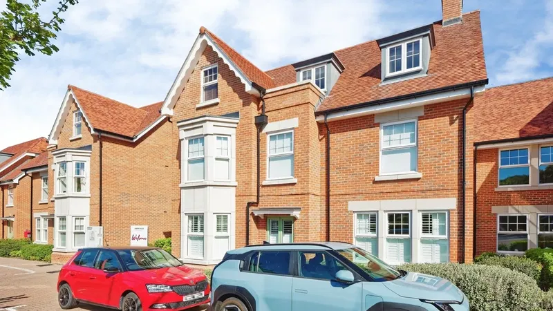 New Dover Road, Canterbury, Kent, CT1