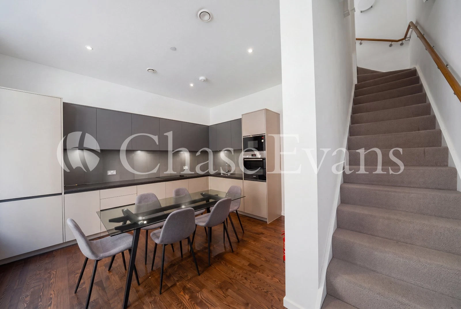 Cedarwood Townhouse, Henry Street, Deptford, London, SE8 - image 2