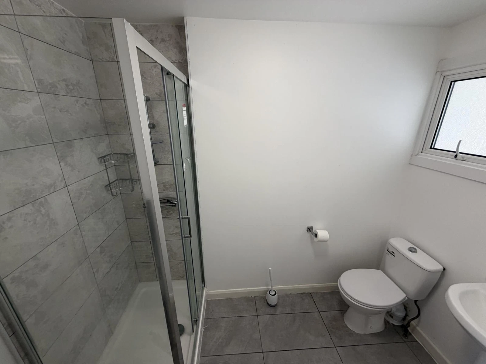 Mill Close, Wokingham, RG41 - image 10