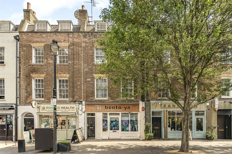 Warren Street, London, W1T 5LQ