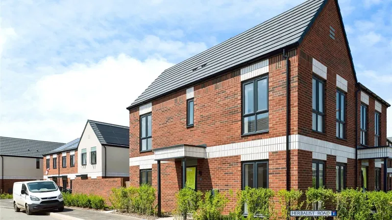Trentside, Beeston, NG9