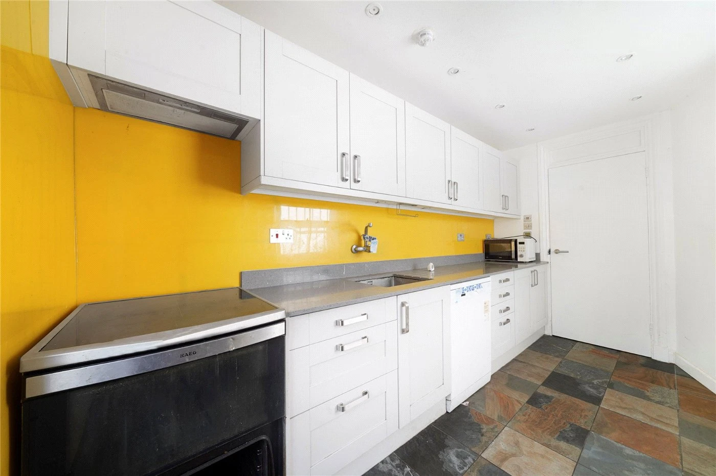 Leighton Crescent, London, NW5 - image 5