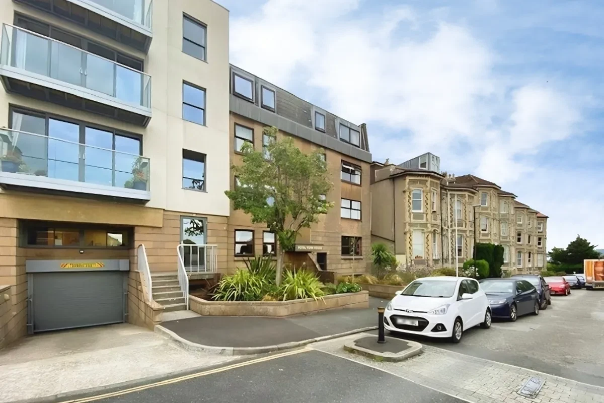 Royal York Villas, Clifton, Bristol - image 1