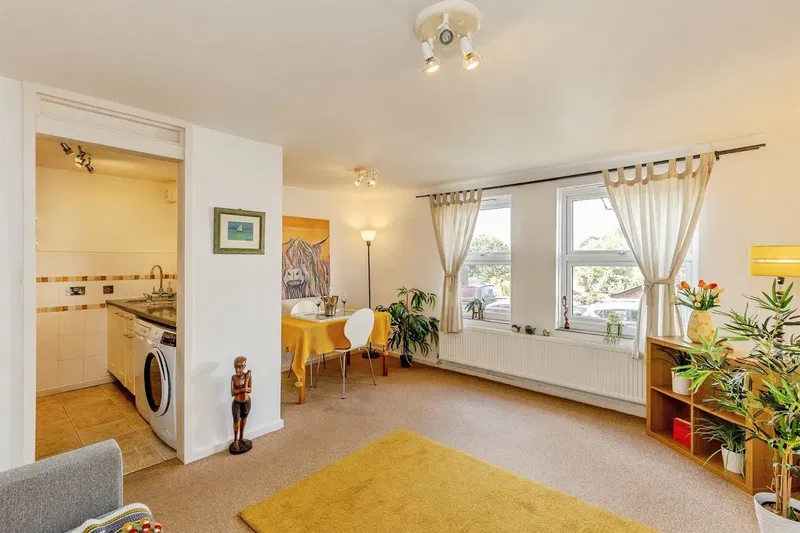 Royal York Villas, Clifton, Bristol - image 2