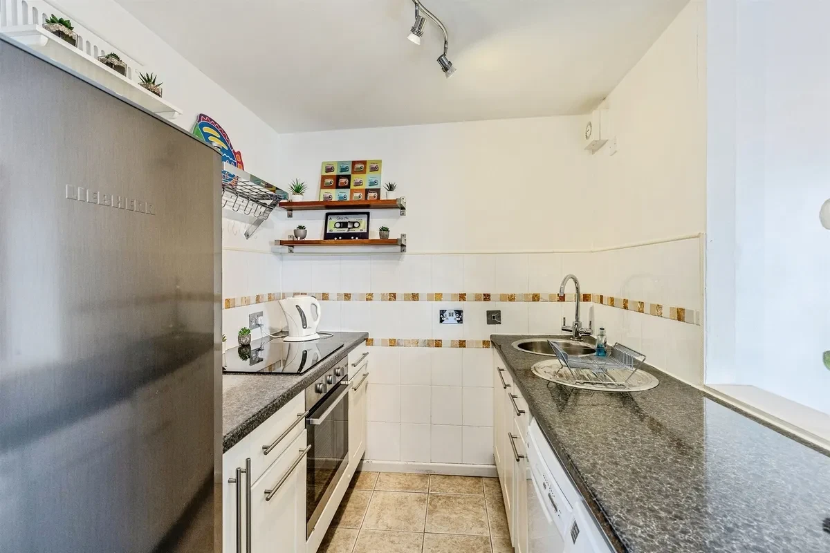 Royal York Villas, Clifton, Bristol - image 8