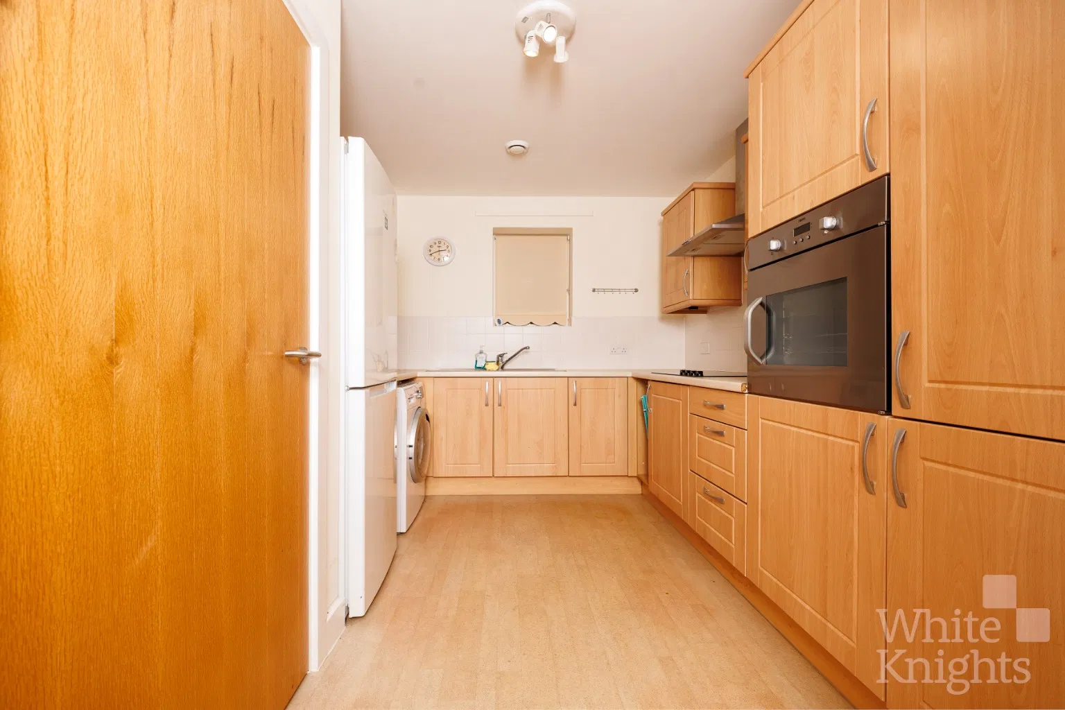 50 Alexandra Place, South Lake Crescent, Woodley, Reading, Berkshire, RG5 3DW - image 2
