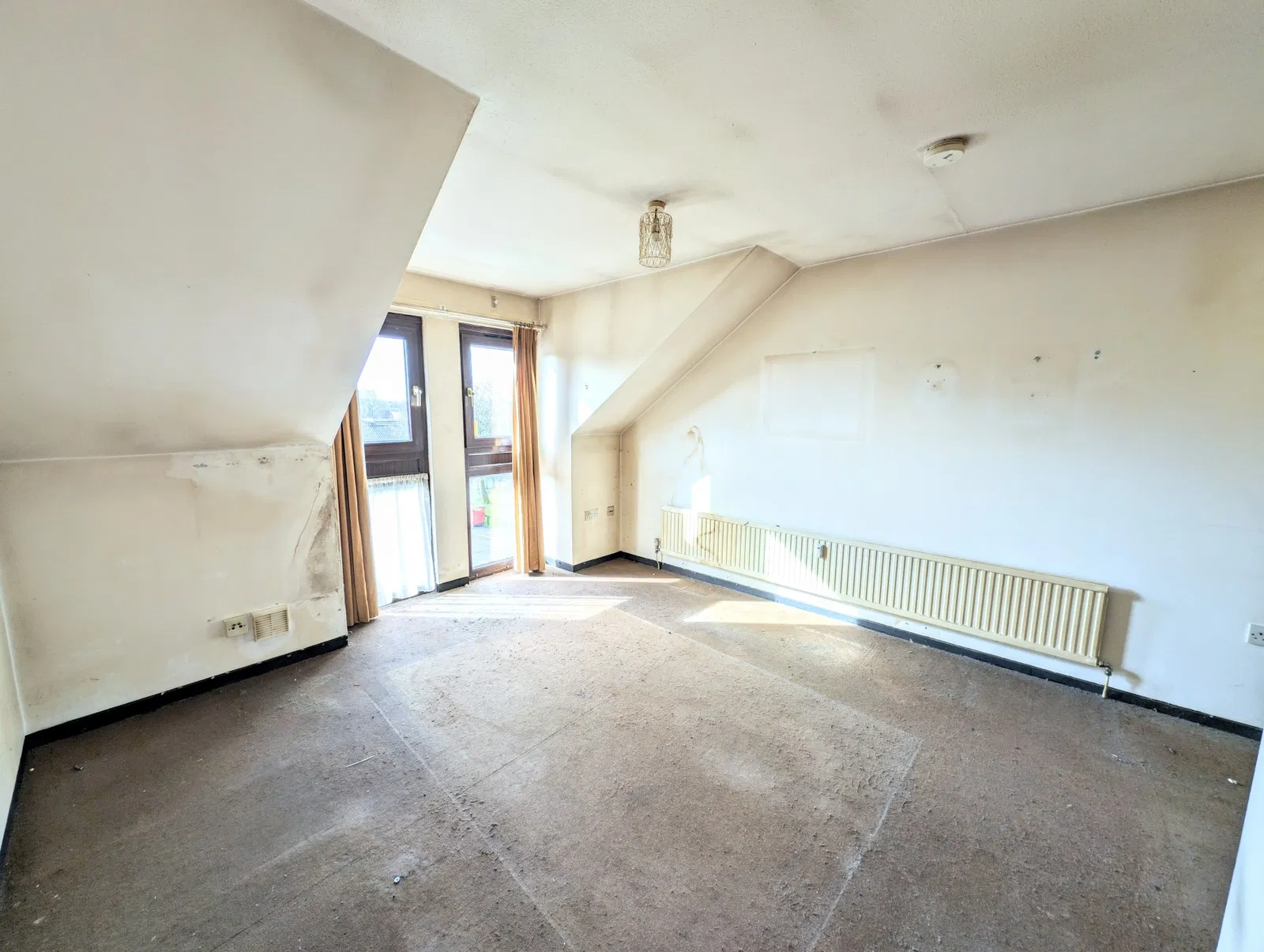 Wycliffe End, Aylesbury, HP19 - image 4