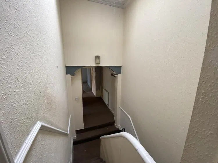 Flat 2 and Flat 3, 15 Hutt Street, Hull, East Riding of Yorkshire, HU3 1QL - image 5