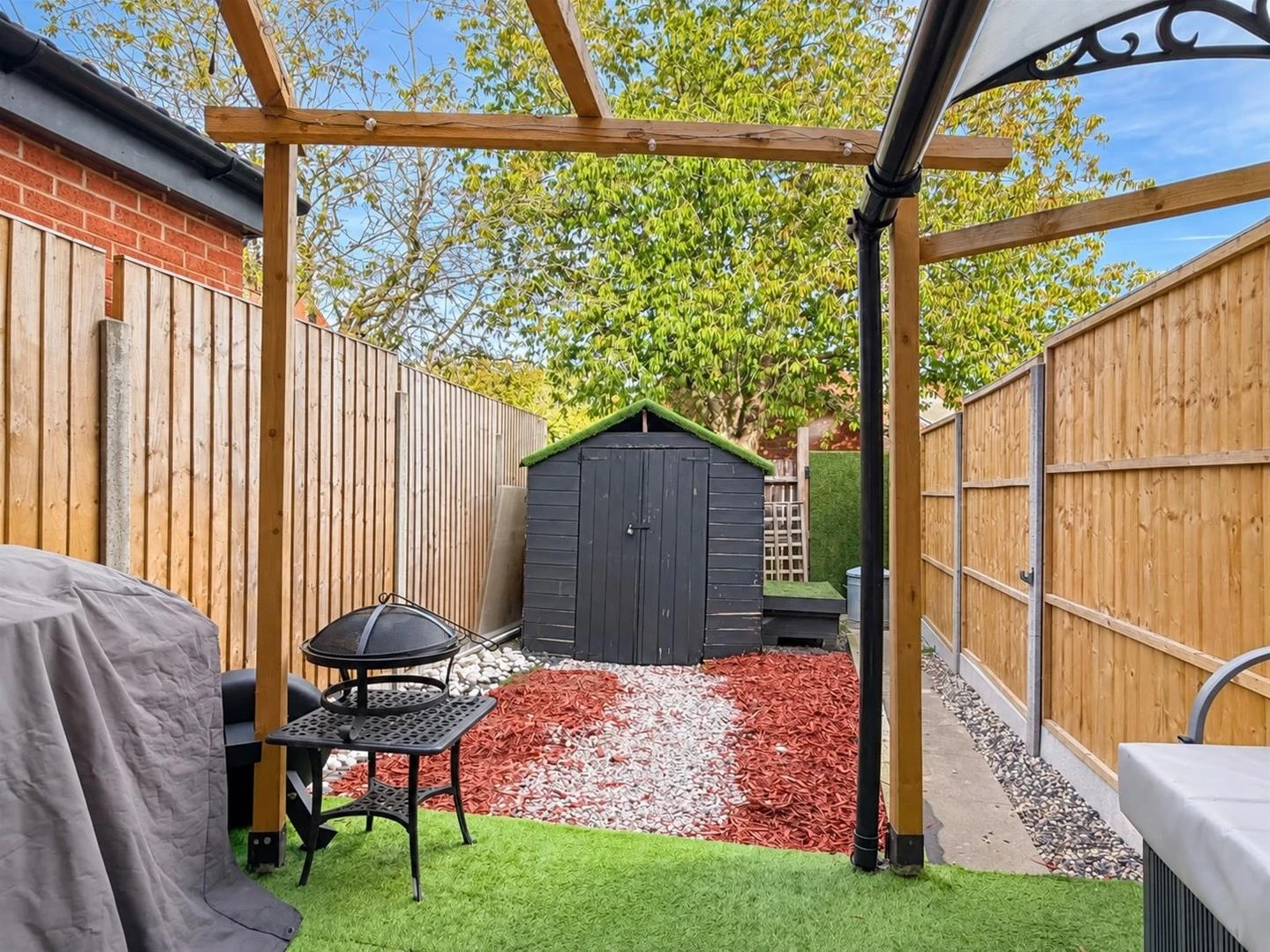 Tristram Court, Hereford - image 13