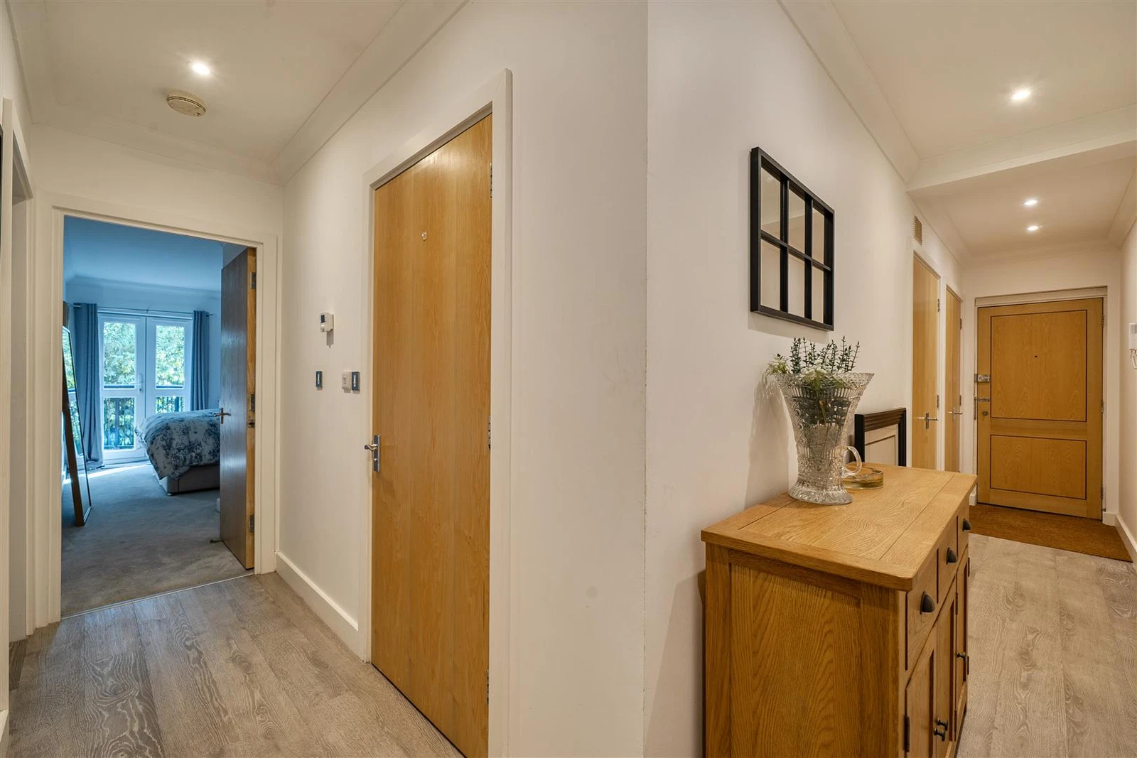 14 Drey House, Squirrel Walk, Wokingham, RG41 3AA - image 8